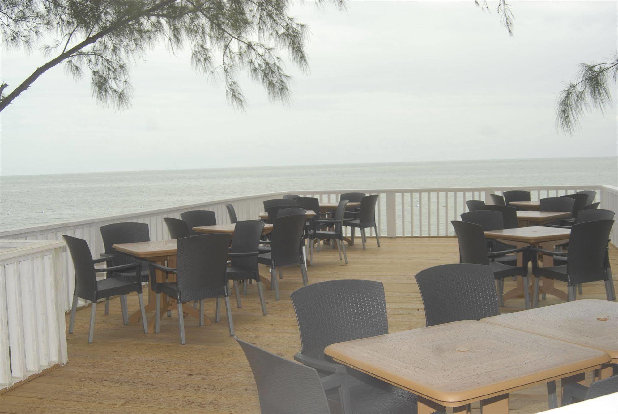 Beach Villas Coral Harbour