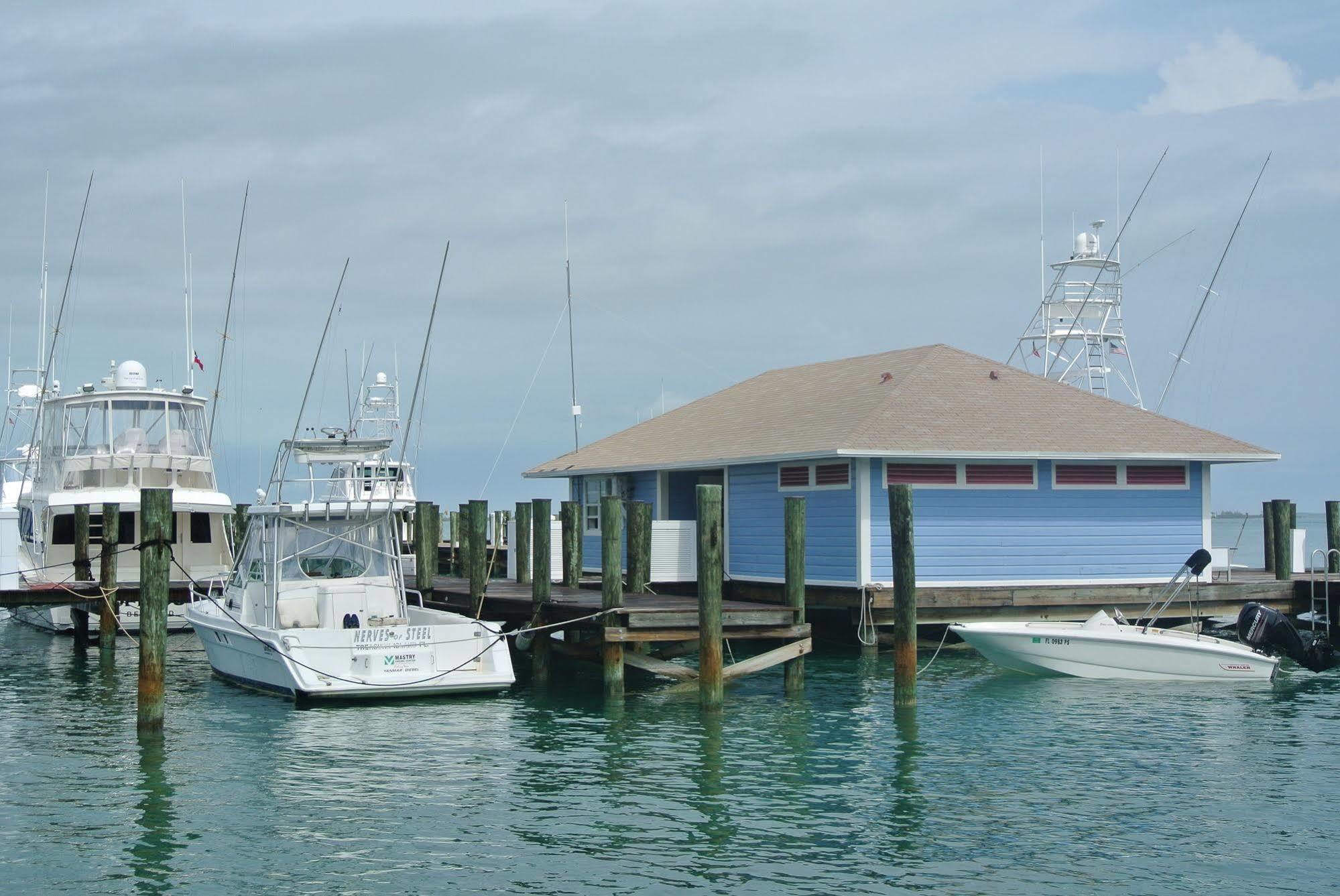 Romora Bay & Marina