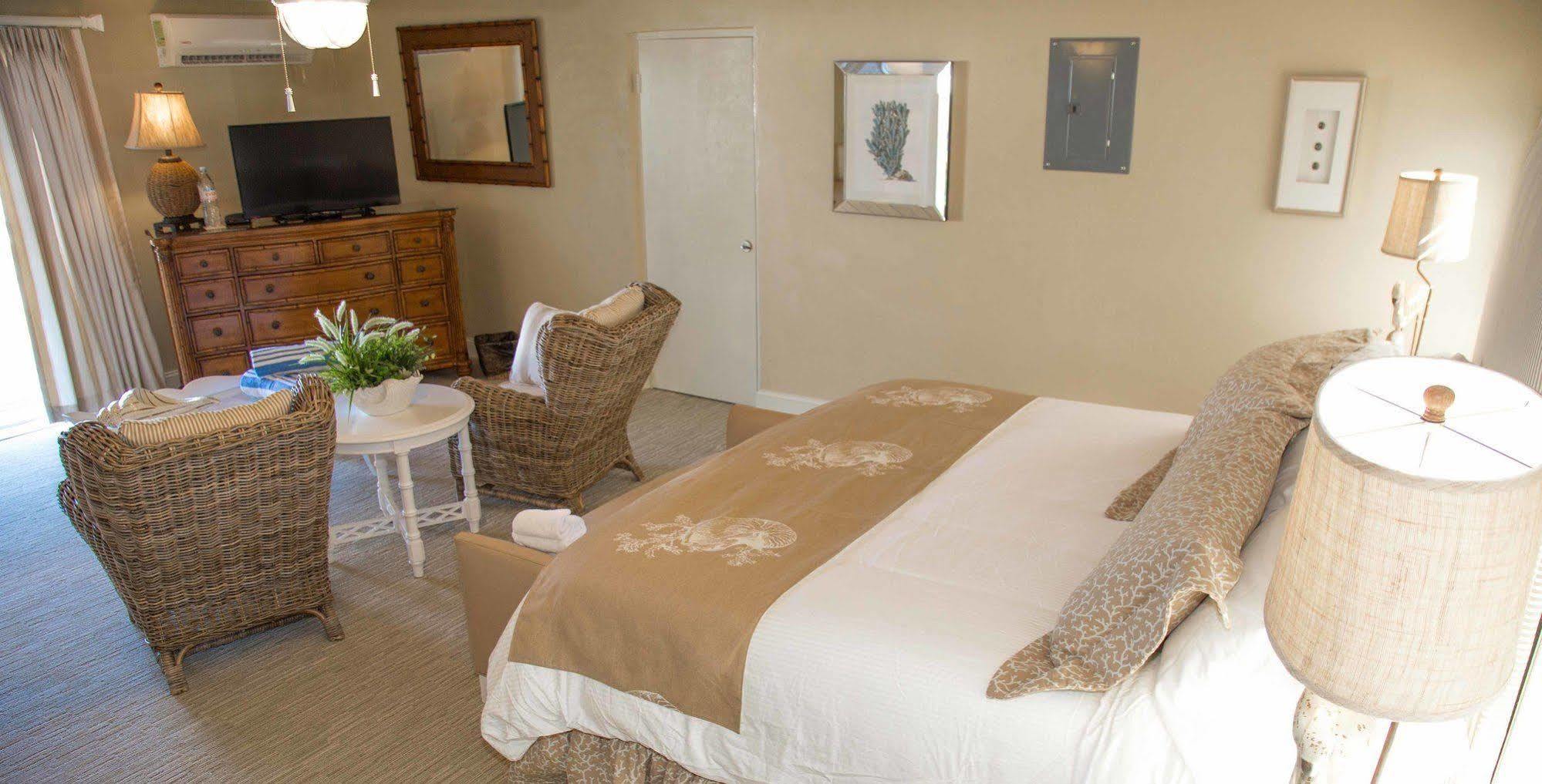 Hotel Romora Bay & Marina