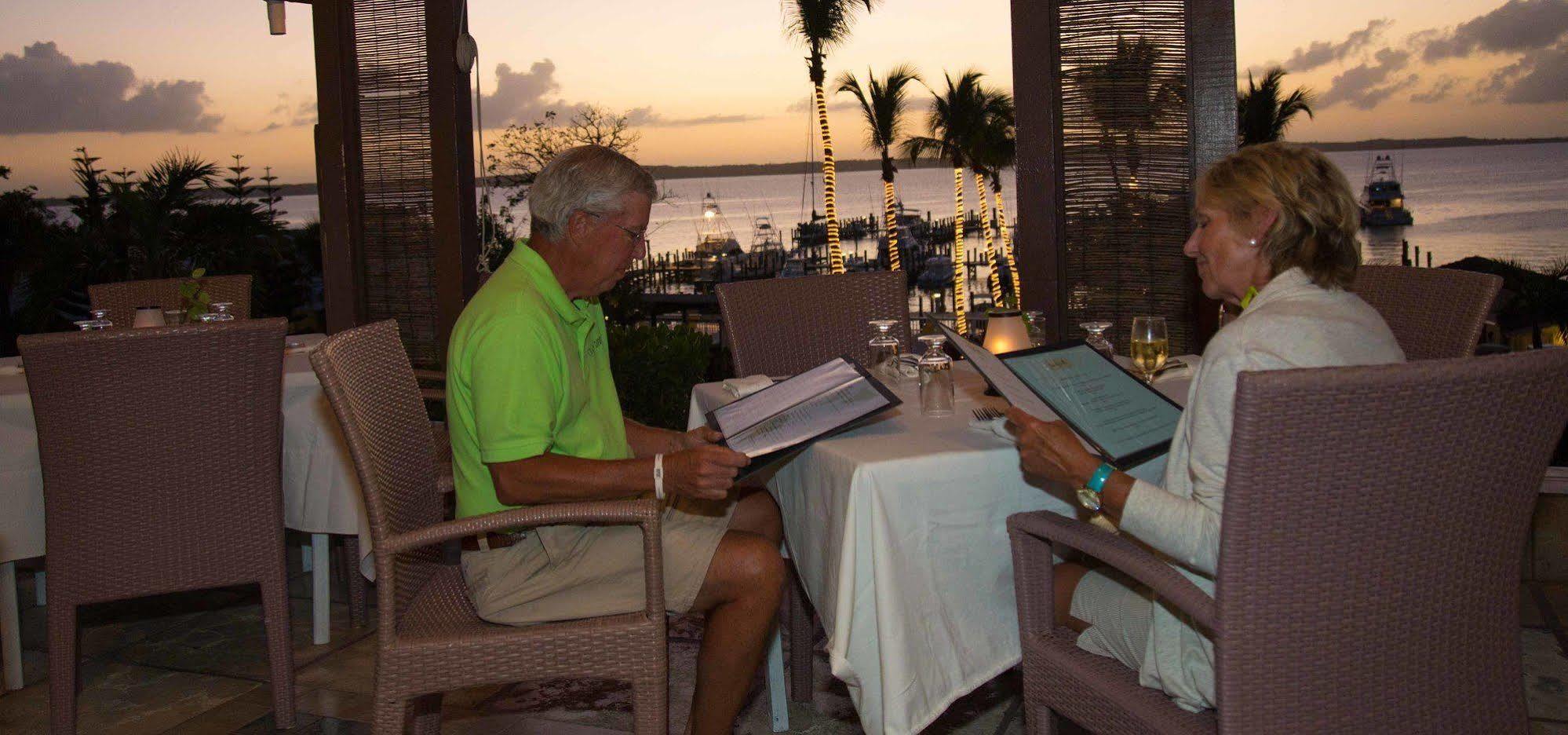 Romora Bay & Marina 3*