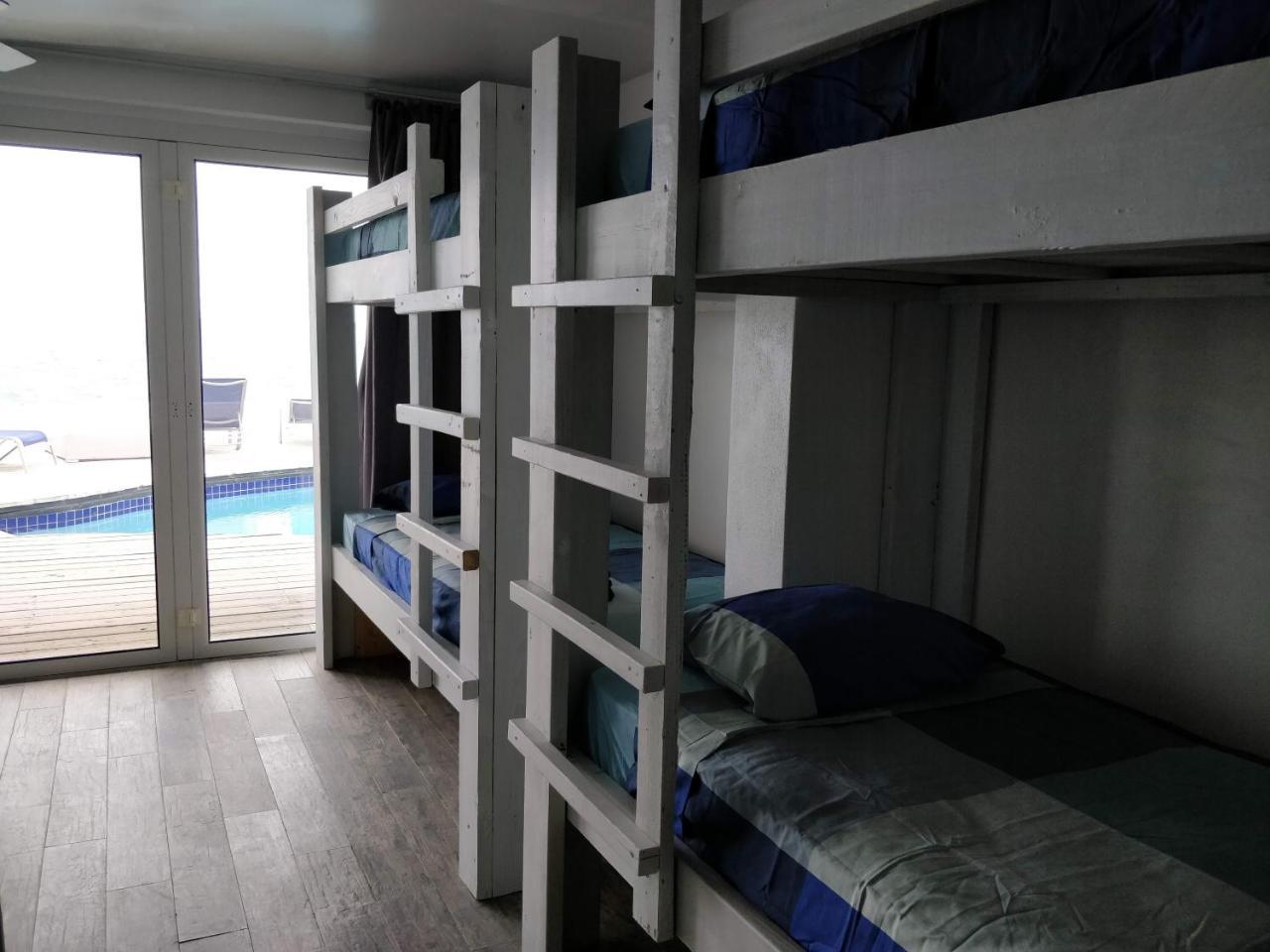 Hostel Bahasea Backpackers *