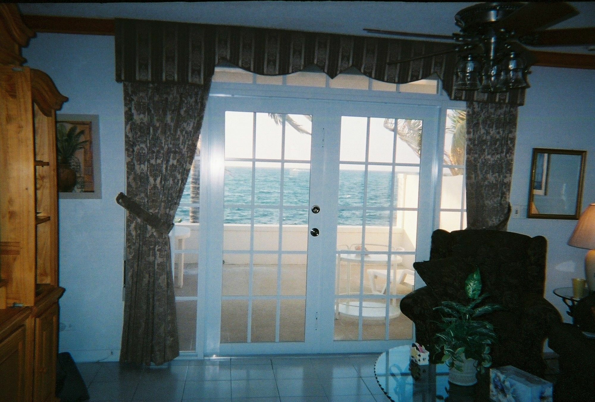Delaporte Point Oceanfront Townhouse Villa *