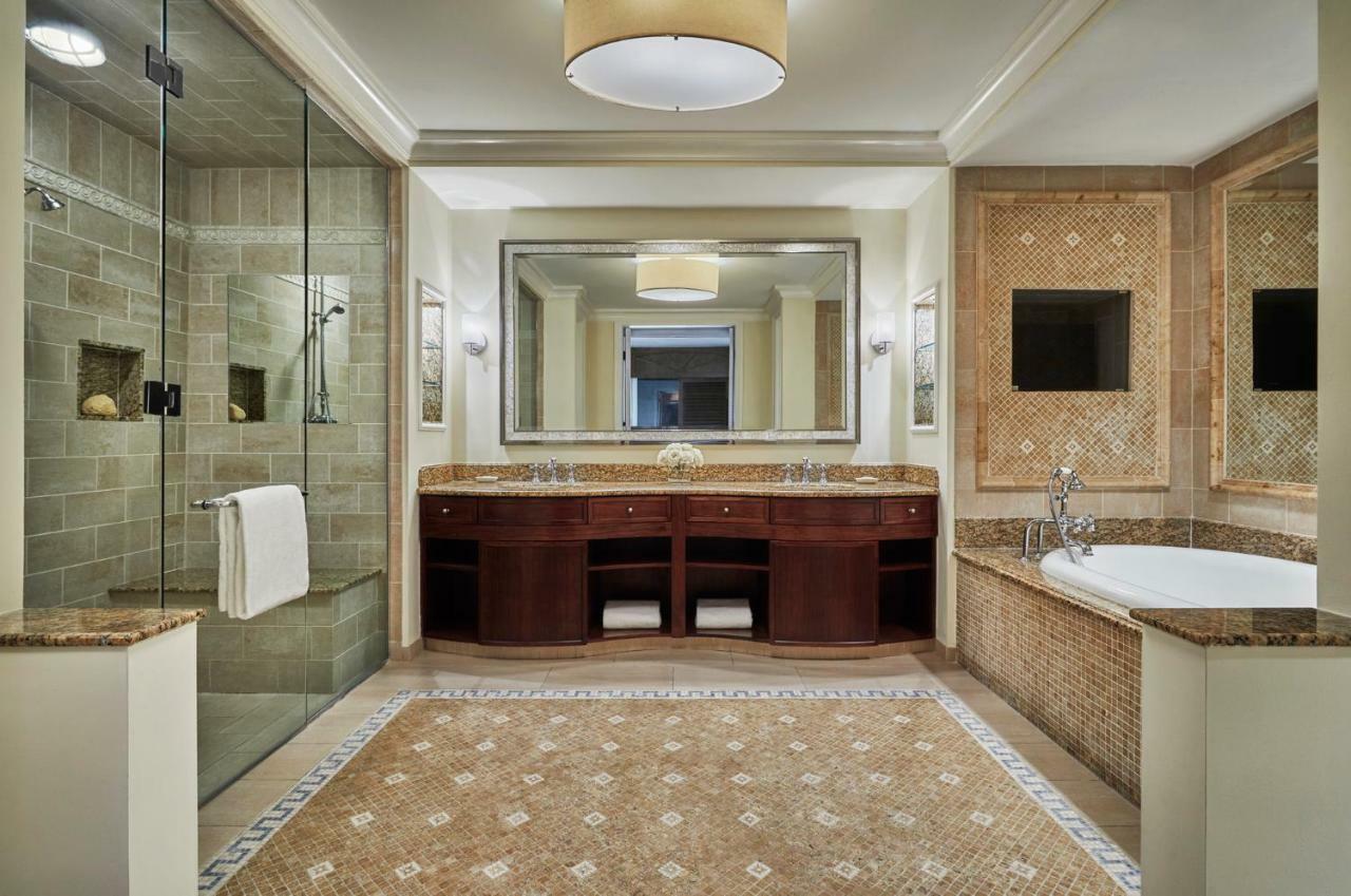 The Ocean Club, A Four Seasons Resort, Bahamas Creek Village