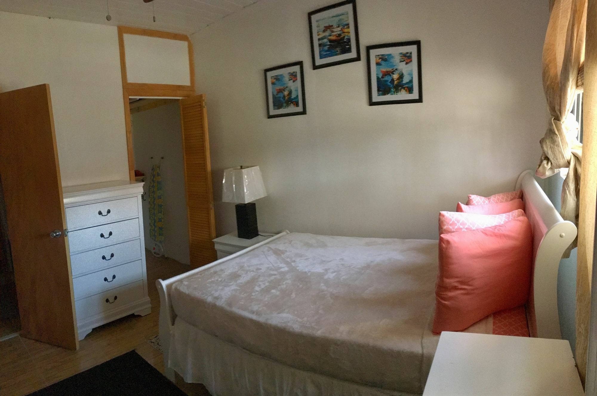 Dawson's Hideaway * Nassau