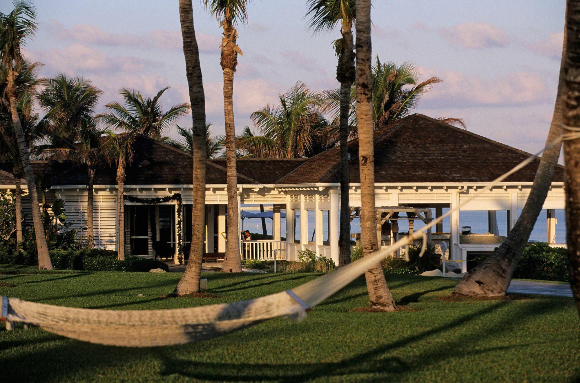 Resort The Ocean Club, A Four Seasons Resort, Bahamas Creek Village