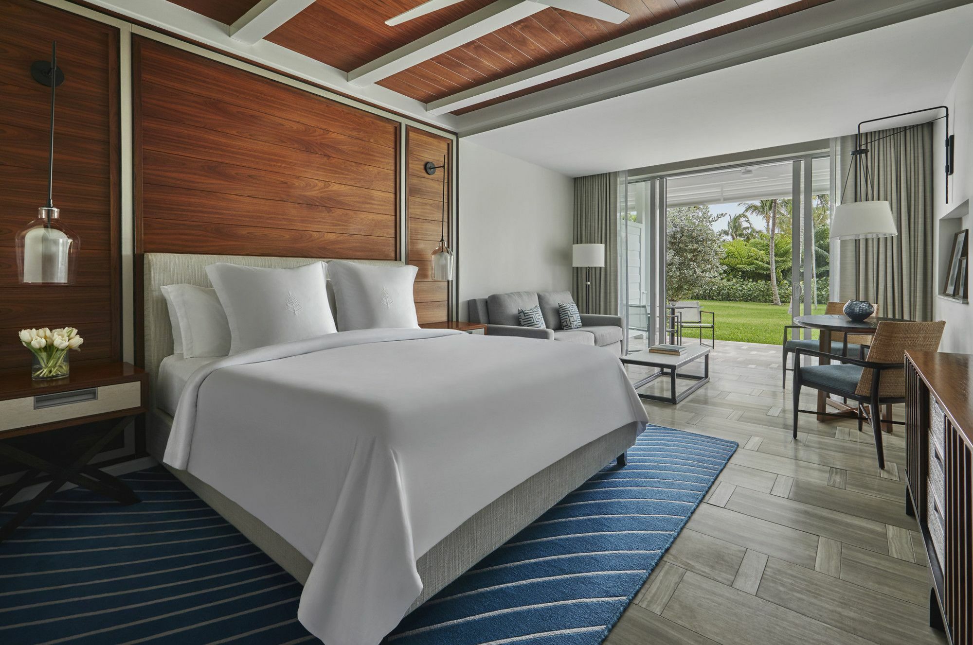 The Ocean Club, A Four Seasons Resort, Bahamas Creek Village
