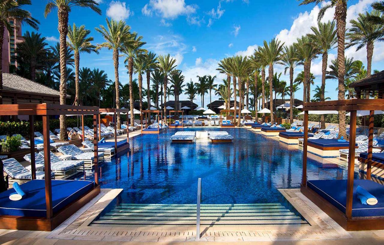 The Coral At Atlantis Resort 4*