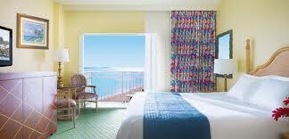 Atlantis Beach Tower Hotel Nassau