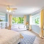 Villa Northwinds - At Orange Hill - Private Pool