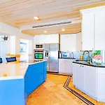 Caprice 7 -Oceanfront Villa - Gated Community With Pool