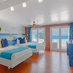 Caprice 14 - Oceanfront Villa - Gated Community With Pool