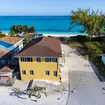 Davis Beach Rental