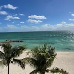White House - Exclusive Luxury Beachfront Villa - Private White Sand Beach