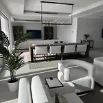New Luxury Waterfront Condo, Palm Cay, The Bahamas