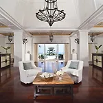 Sandals Emerald Bay