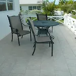 Cottage Cut Villas