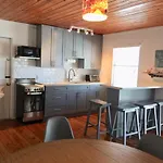 Bimini Seaside Villas - Pink Cottage With Beach View
