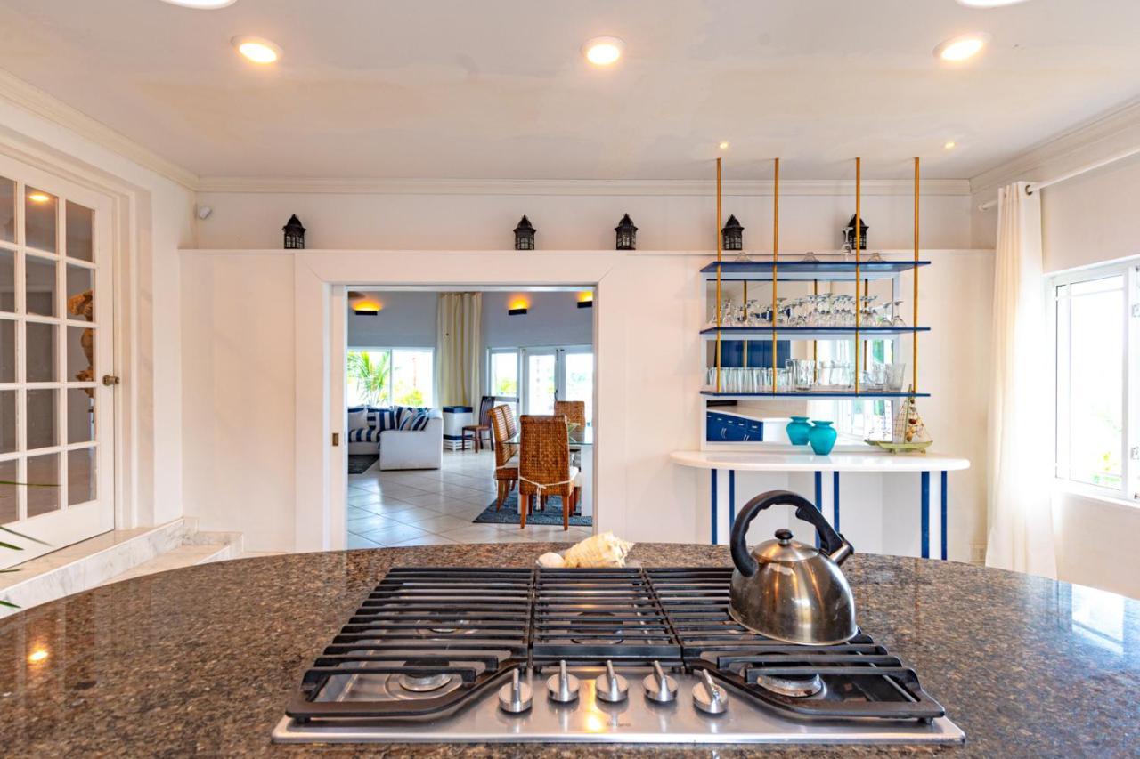 Villa Northwinds - At Orange Hill - Private Pool Nassau