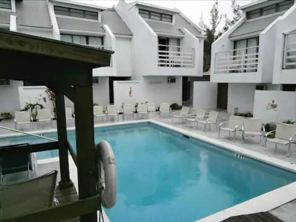 Coco Plum Bahamas 2*