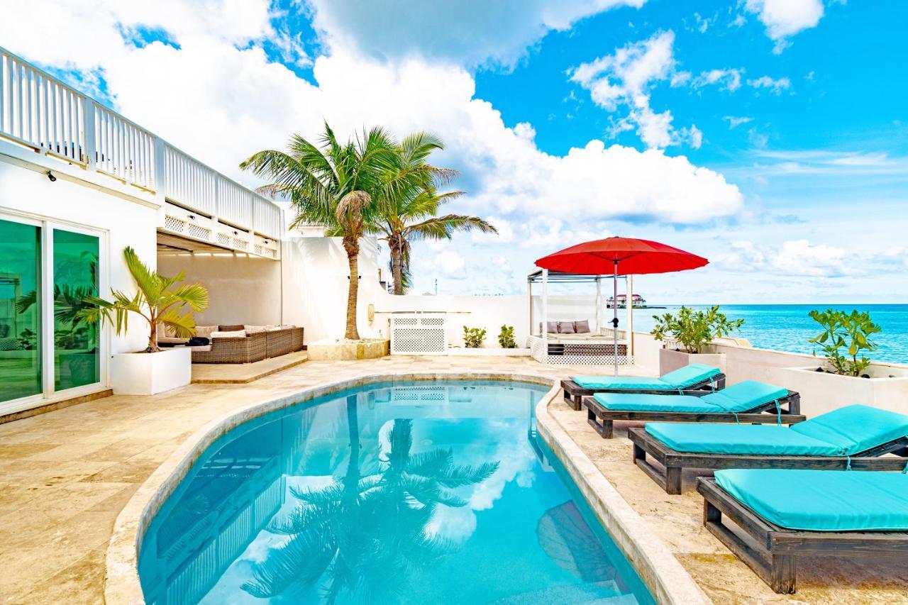 Holiday home Caprice 7 -oceanfront - Gated Community With Pool