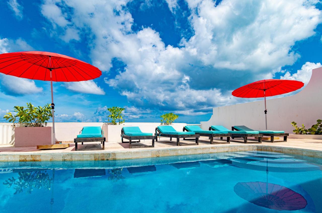 Caprice 7 -oceanfront - Gated Community With Pool * Nassau