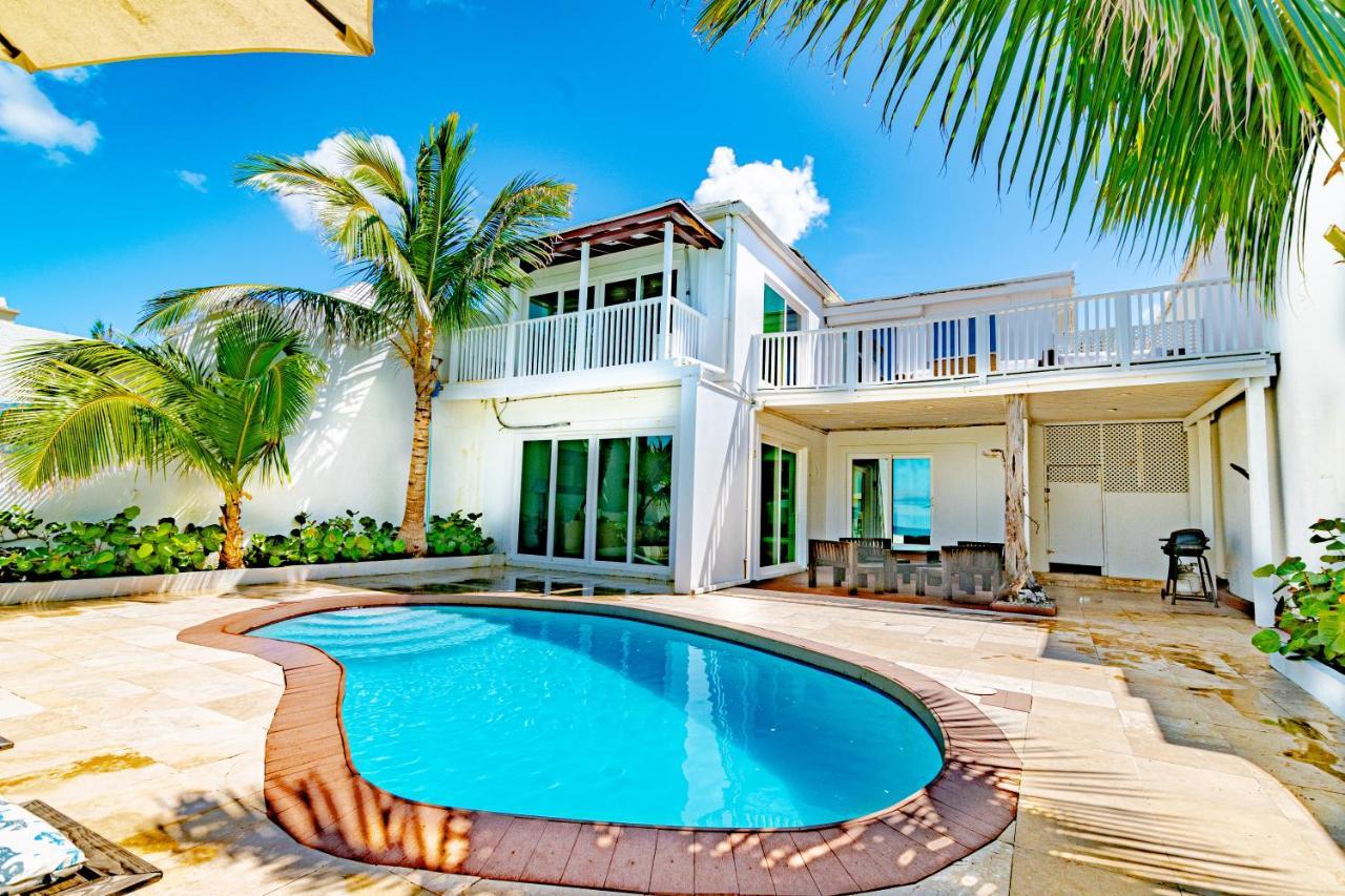 Caprice 14 - Oceanfront - Gated Community With Pool *