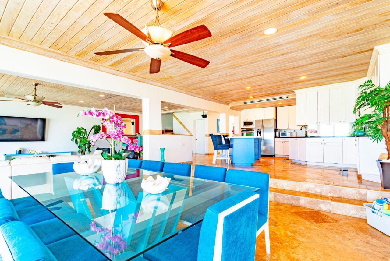 Holiday home Caprice 7 -oceanfront - Gated Community With Pool Nassau