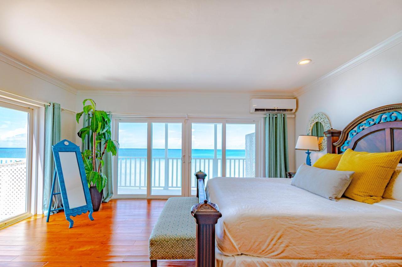 Caprice 7 -oceanfront - Gated Community With Pool * Nassau