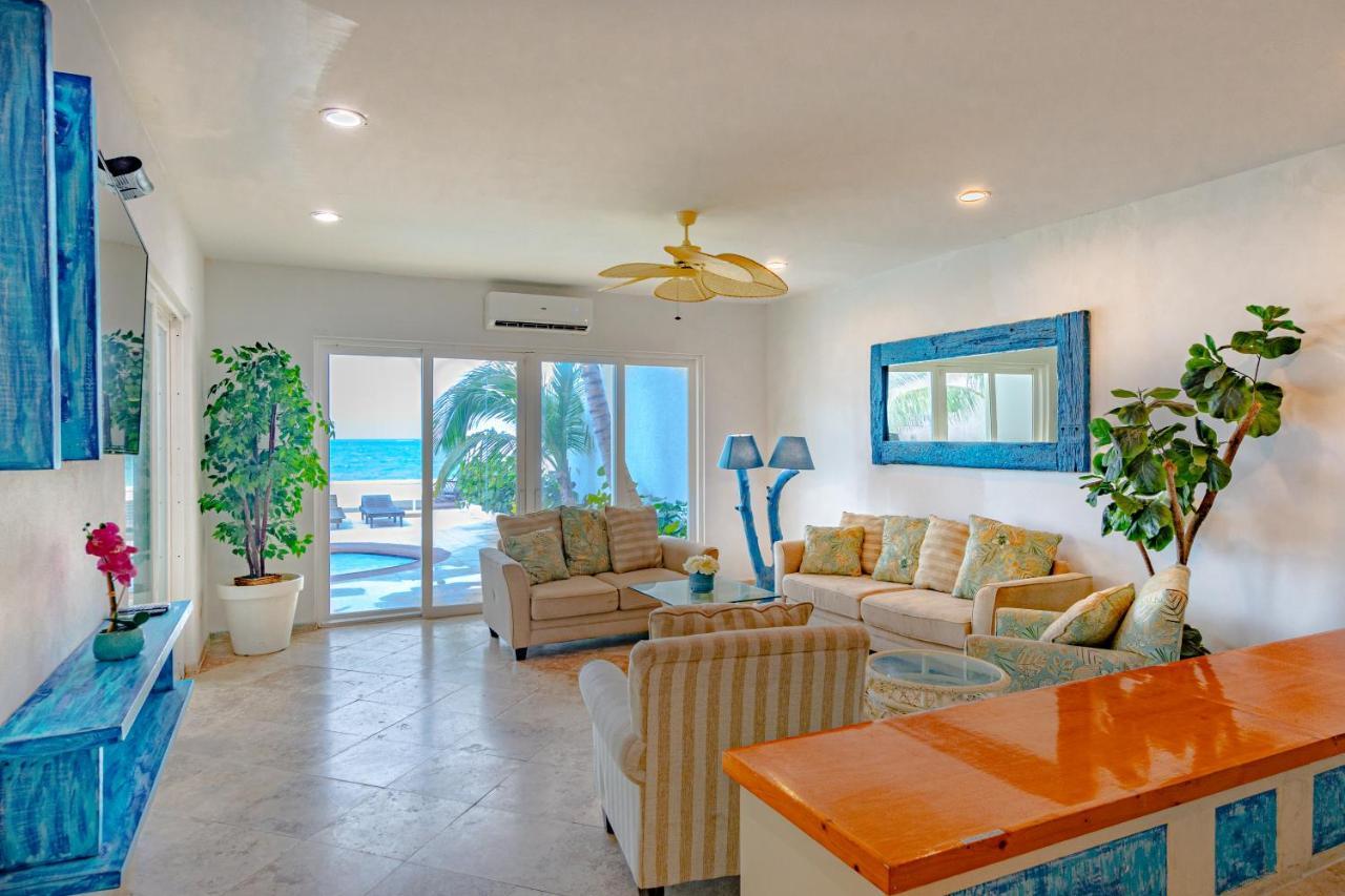 Caprice 14 - Oceanfront - Gated Community With Pool *