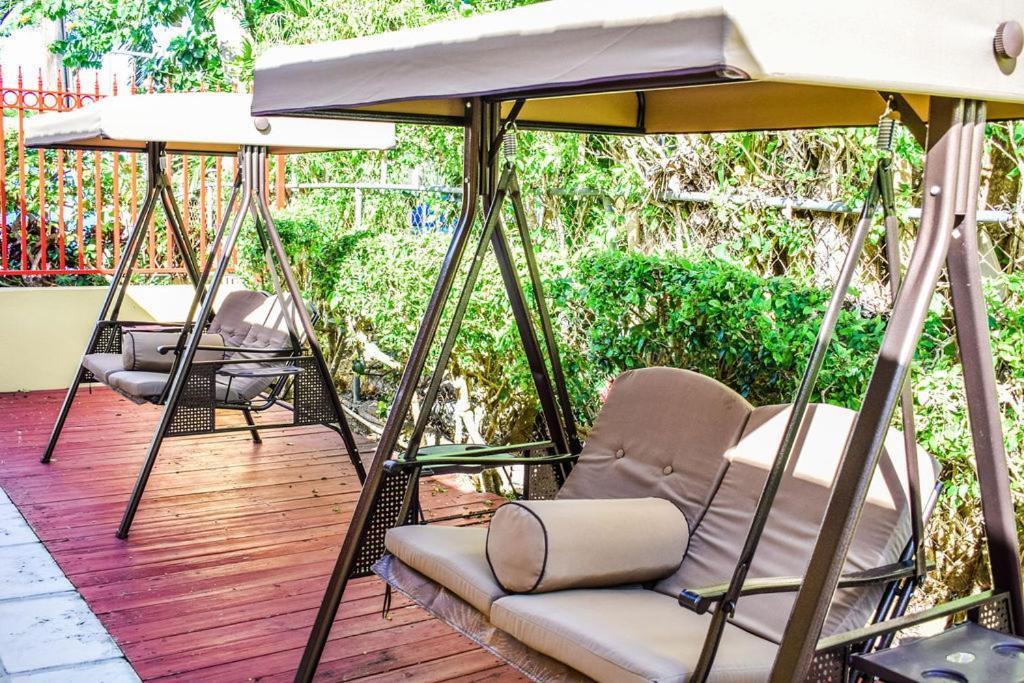 Brownstone Apartment Nassau