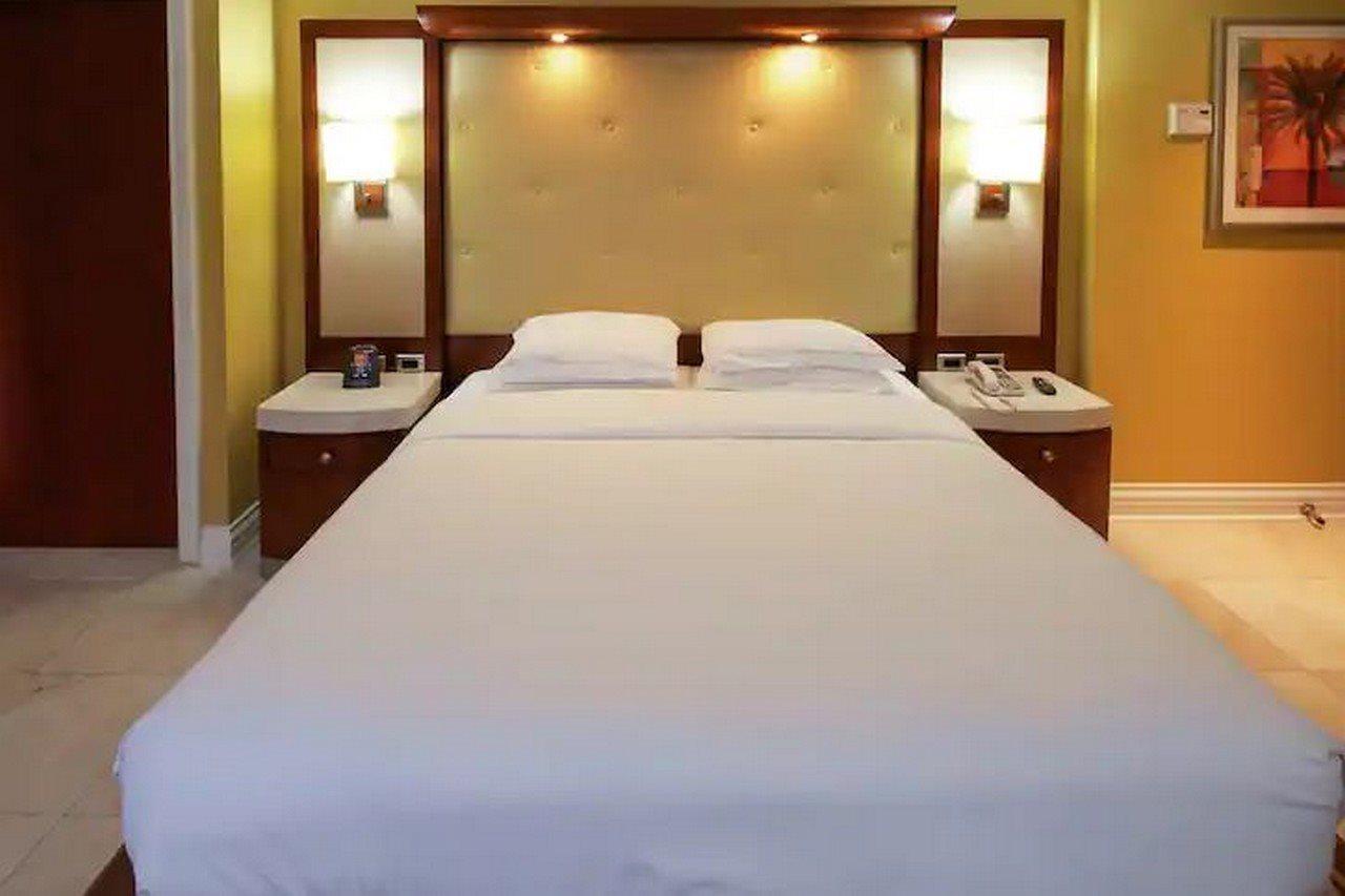 British Colonial Resort 4*