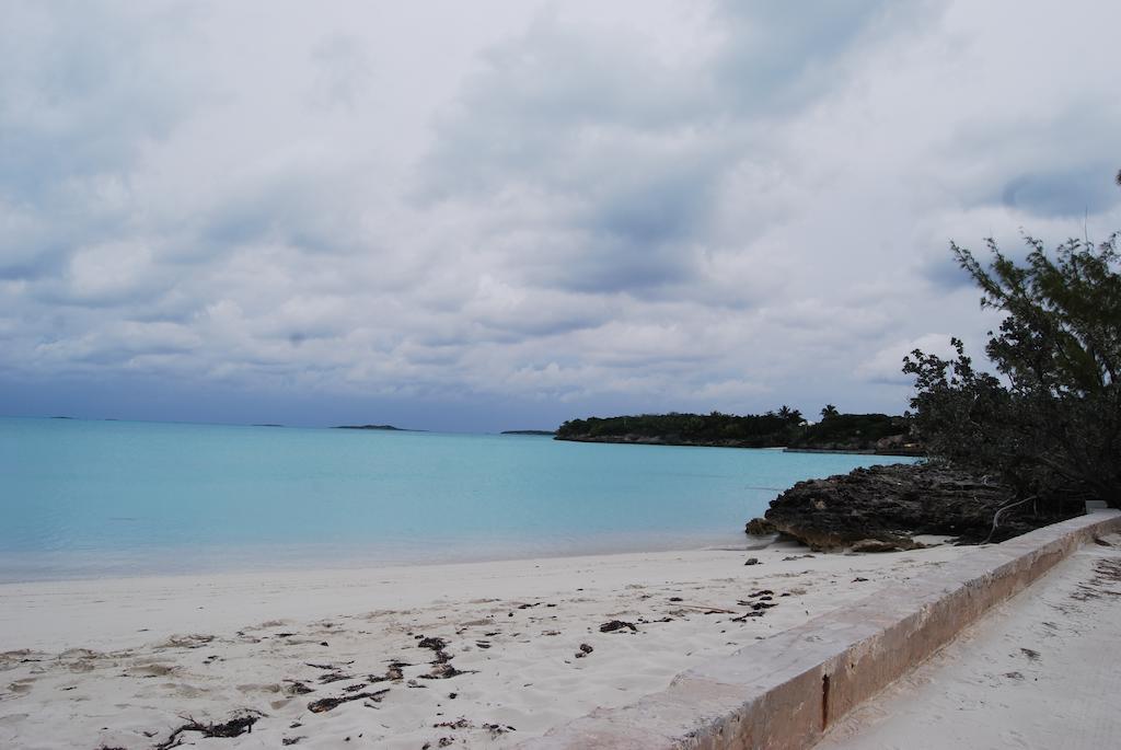 Augusta Bay Bahamas, Exuma 4* George Town