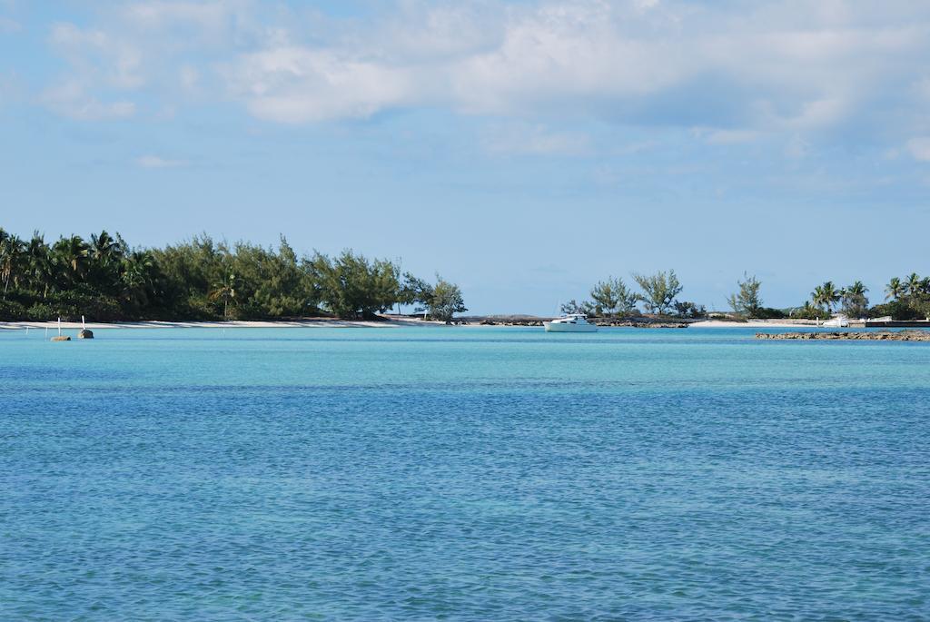 Augusta Bay Bahamas, Exuma Hotel George Town