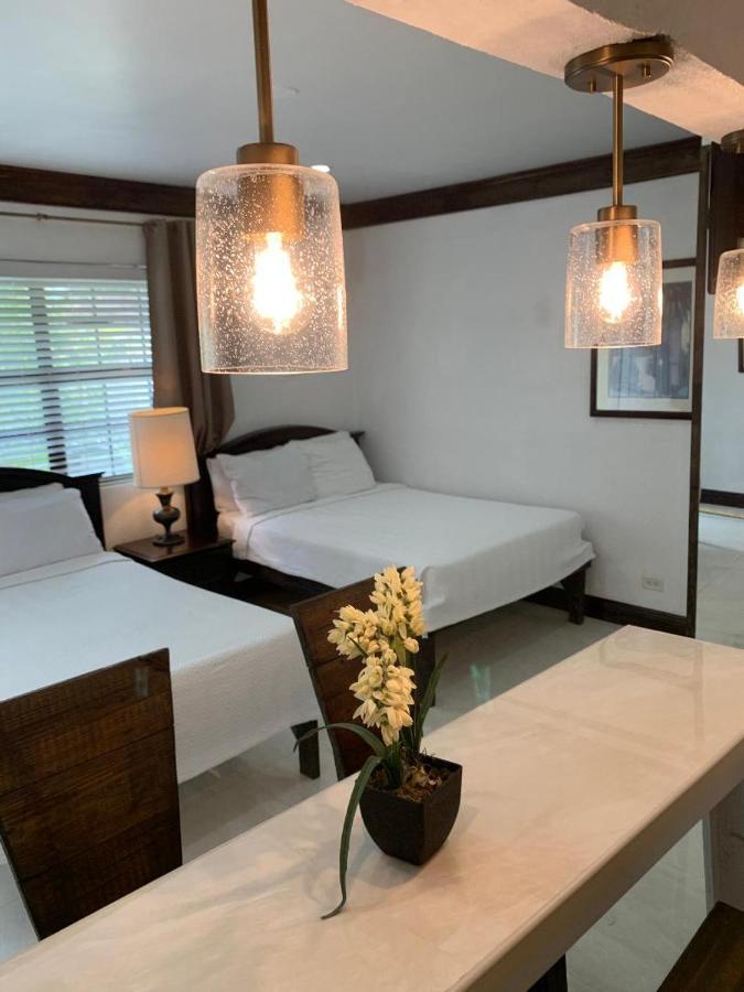 Hotel Colony Club & 3*