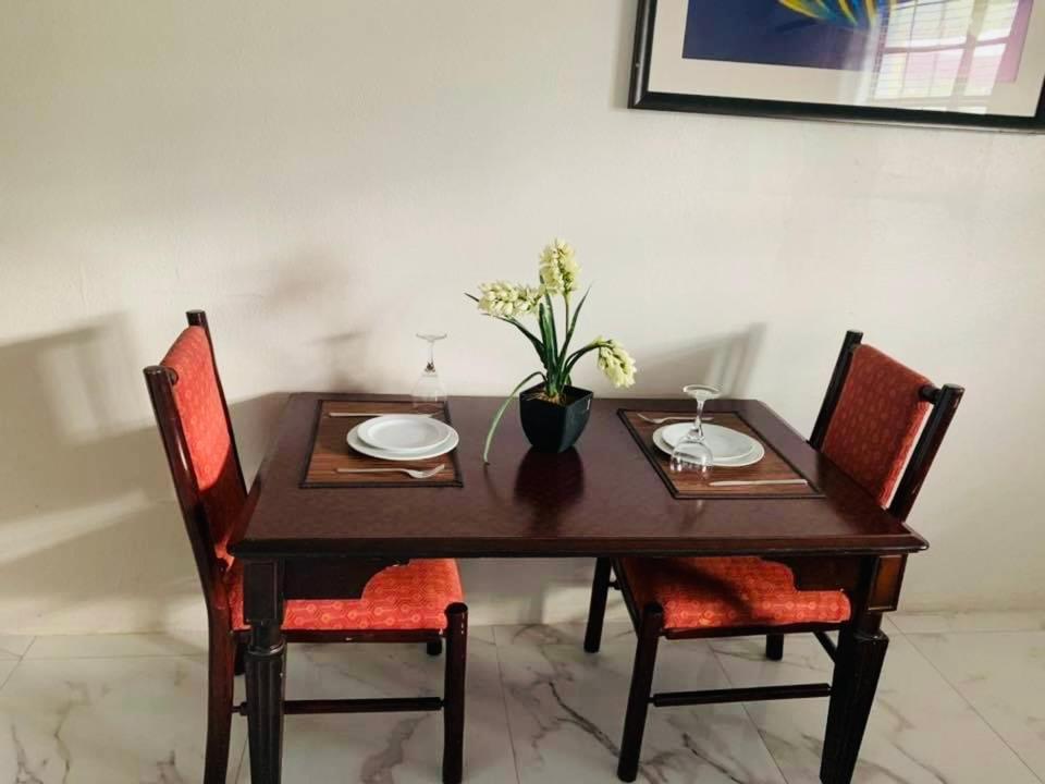 Hotel Colony Club & 3*