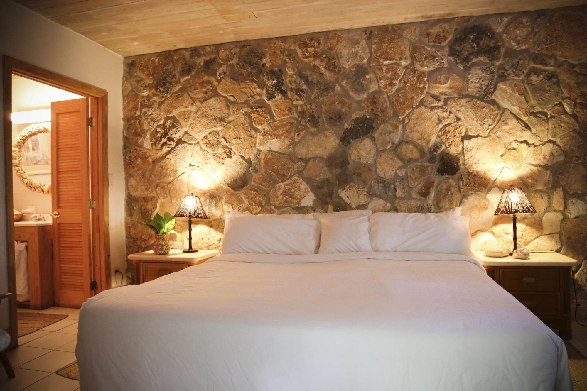 Hotel Tingum Village