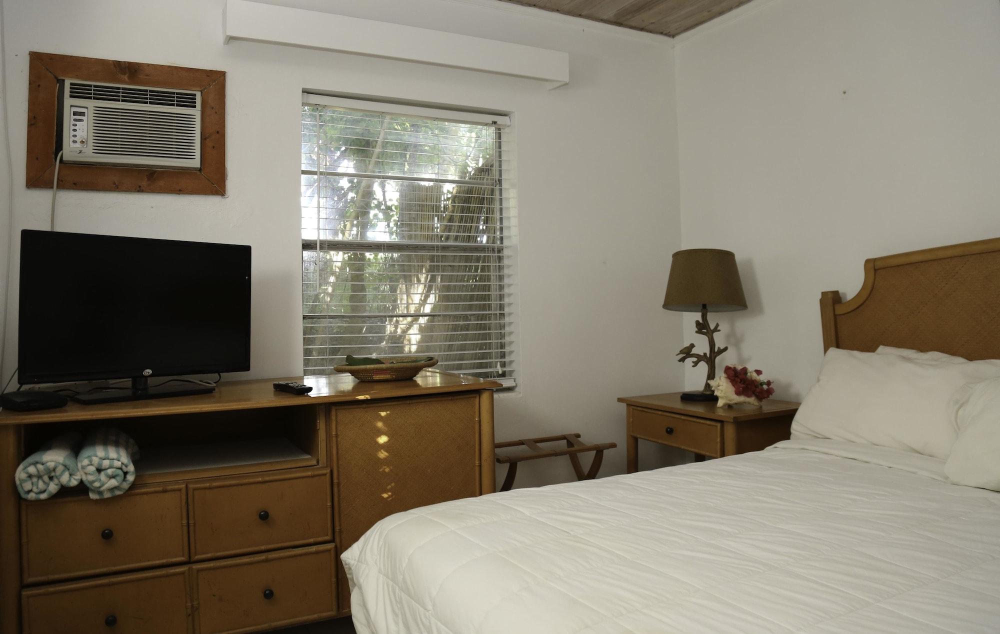 Tingum Village Hotel 3*