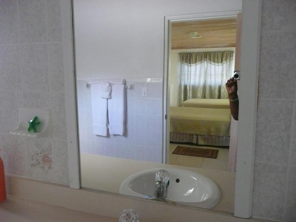 Villa Cut George Town