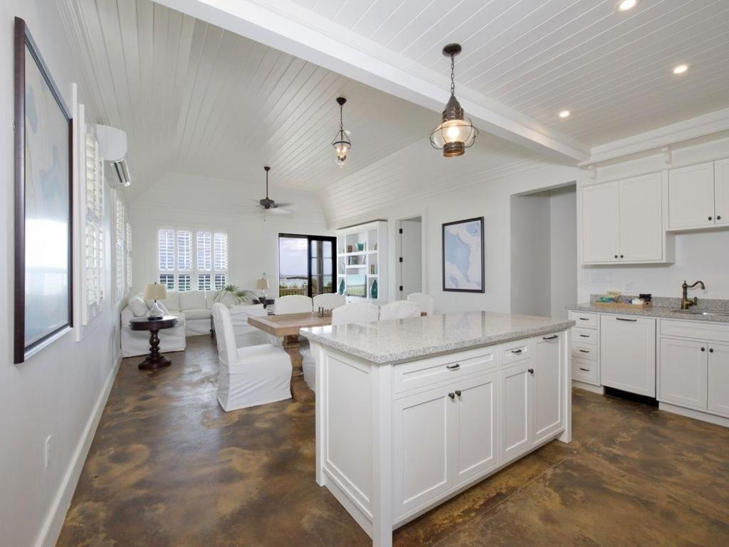French Leave South Beach Bight Ii Holiday home