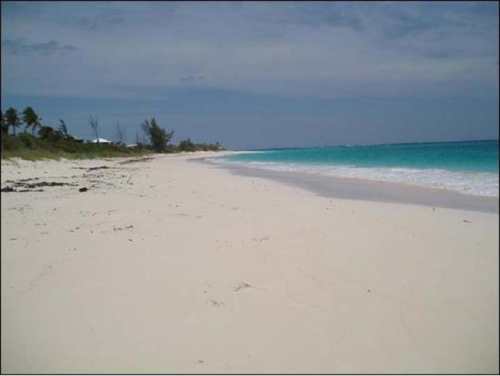 Sky Beach Club Bungalow Cabin Holiday home *