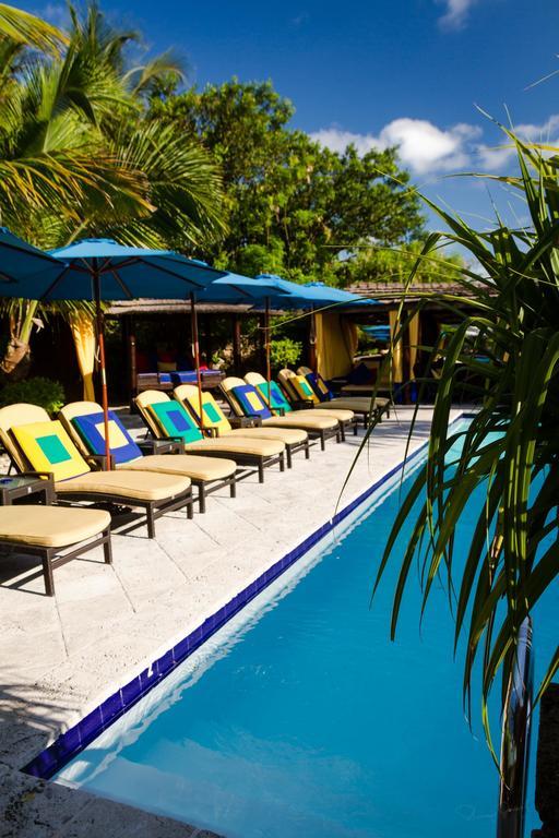 Rock House Harbour Island Resort Dunmore Town
