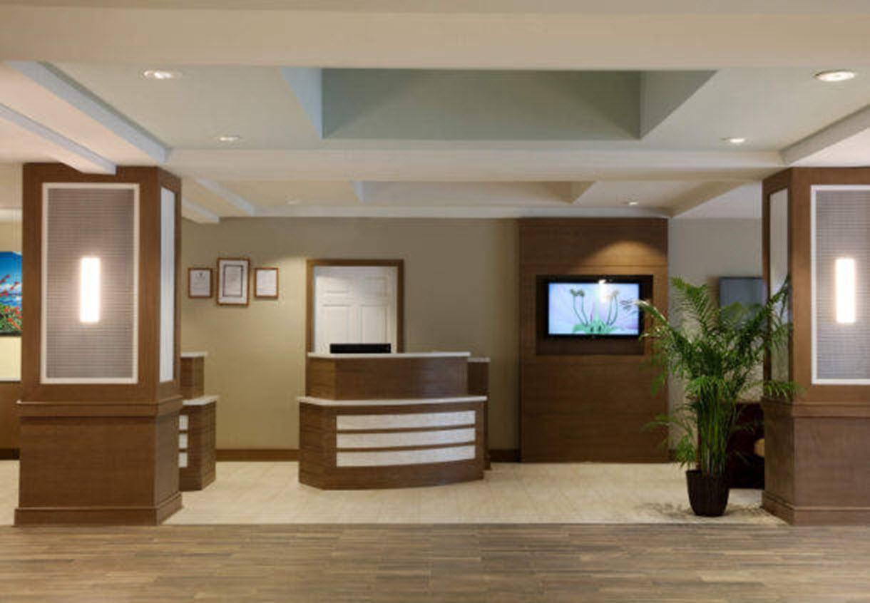Courtyard By Marriott Downtown/junkanoo 4* Nassau