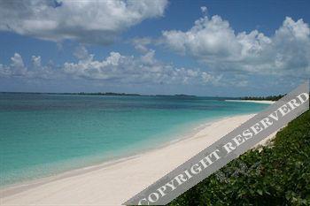 Hut Pointe Aparthotel 4*