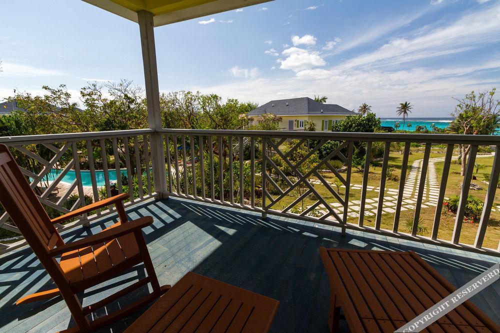 Aparthotel Pineapple Fields 4*
