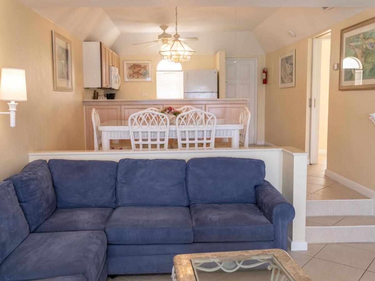 Deluxe Ocean View - Just Steps From White Beaches Creek Village