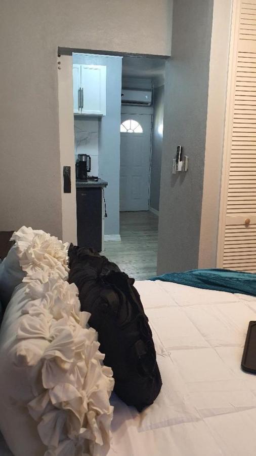 Kozy Bahamas Getaway Apartment