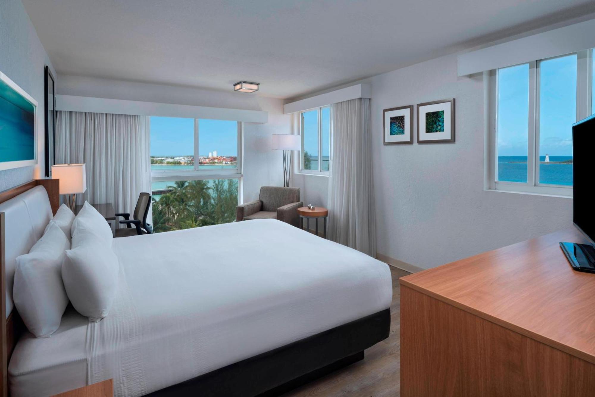 Hotel Courtyard By Marriott Downtown/junkanoo