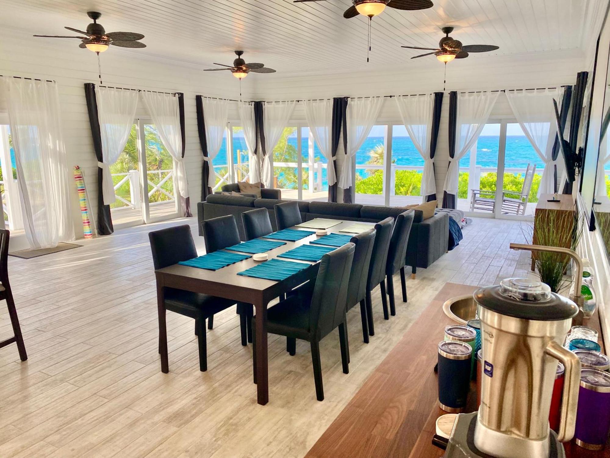 Guest house Eleuthera Retreat - & On Pink Beachfront Palmetto Point