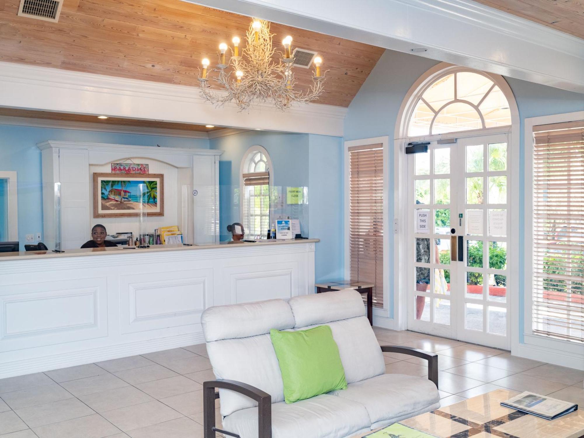 Villa Garden View At Paradise Island Club Creek Village