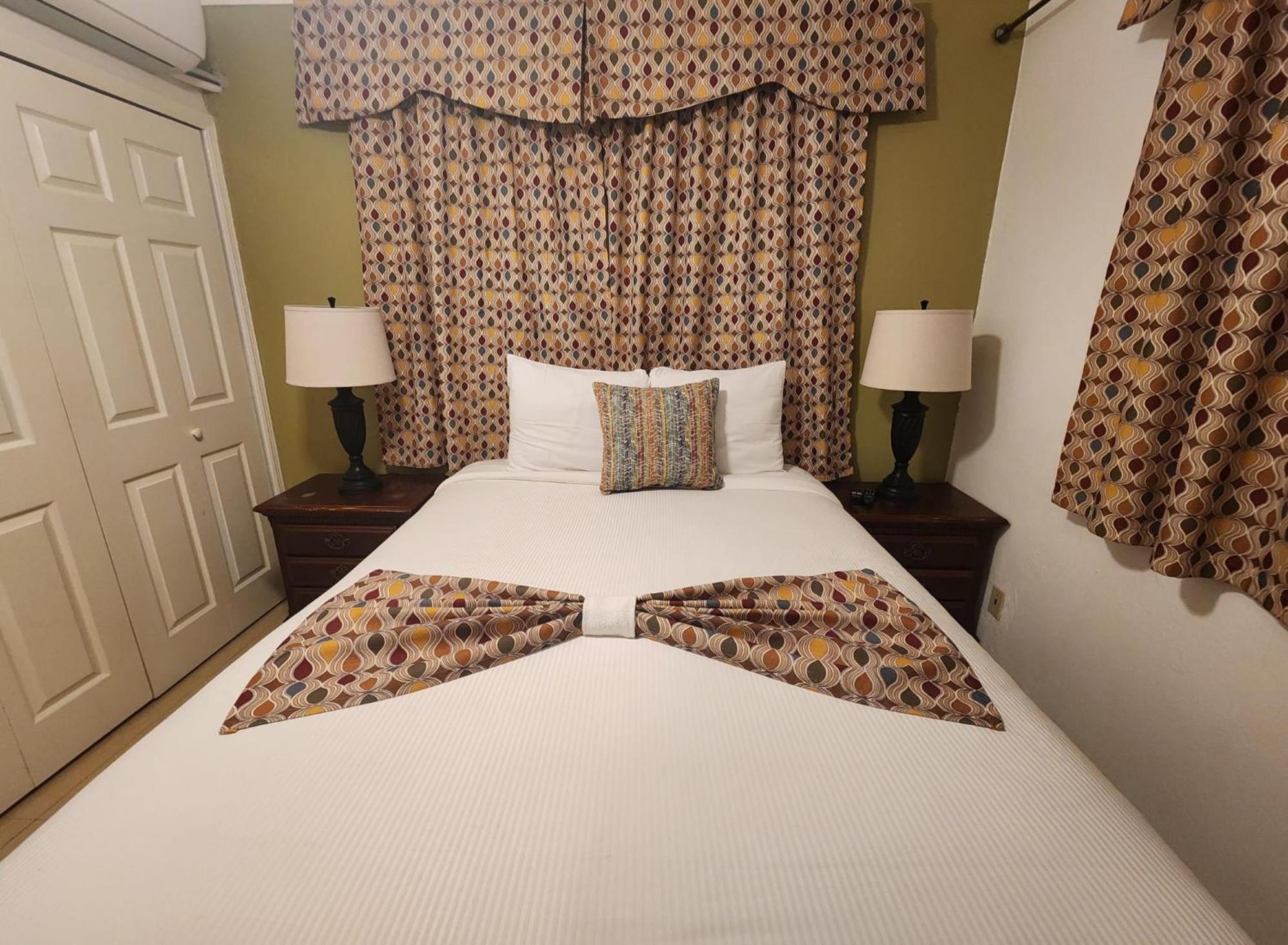 Golden Palms House 3* Nassau